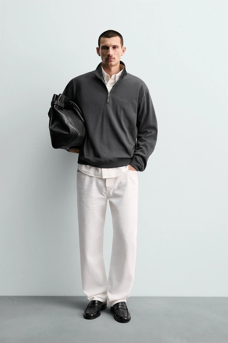 WASHED QUARTER-ZIP SWEATSHIRT