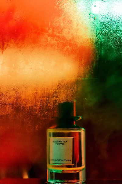 ELEGANTLY TOKYO EDP 100 ML (3,4 FL. OZ).
