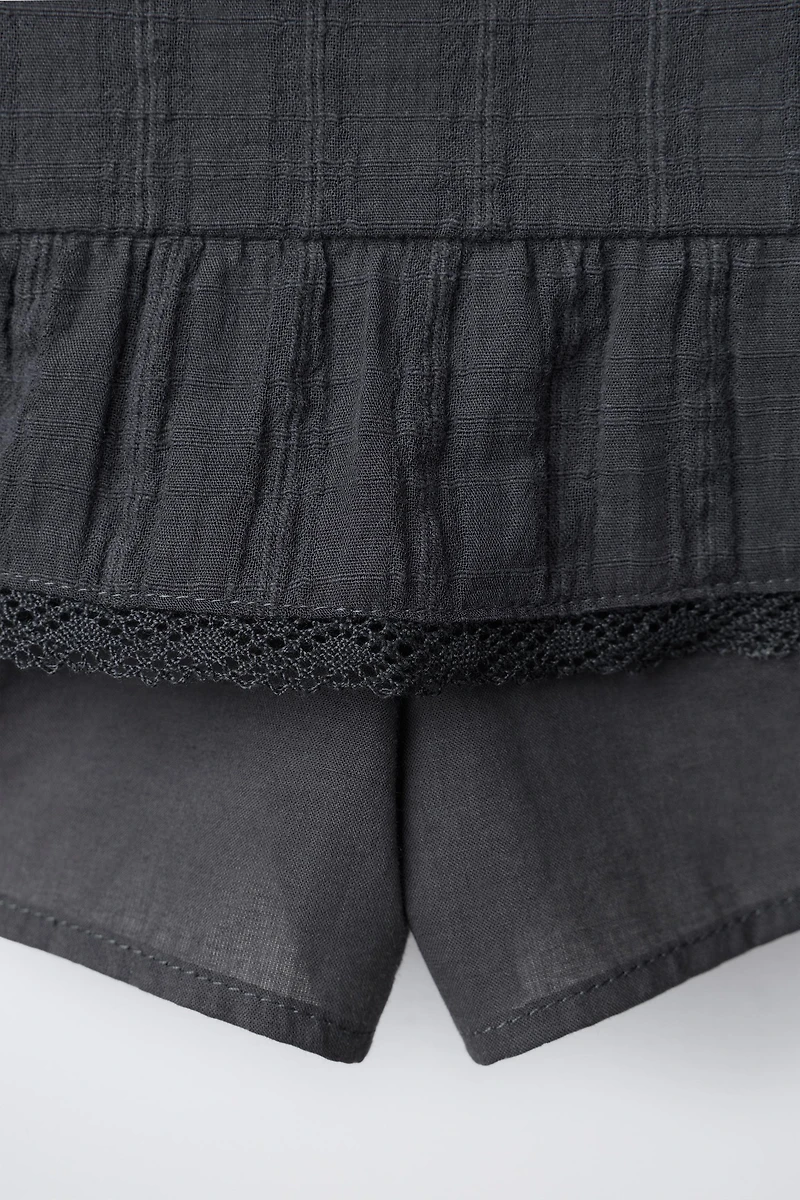 LACE SKORT