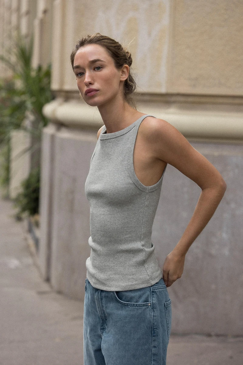 HALTER RIB TOP