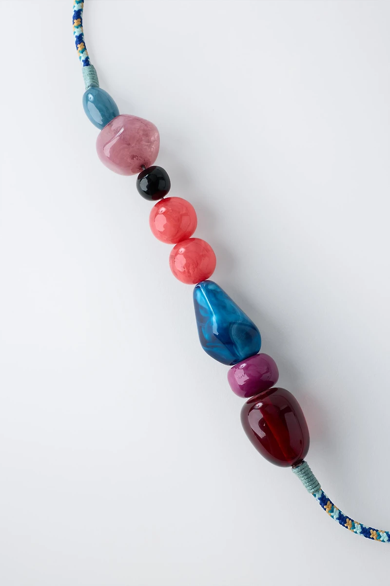 STONE NECKLACE