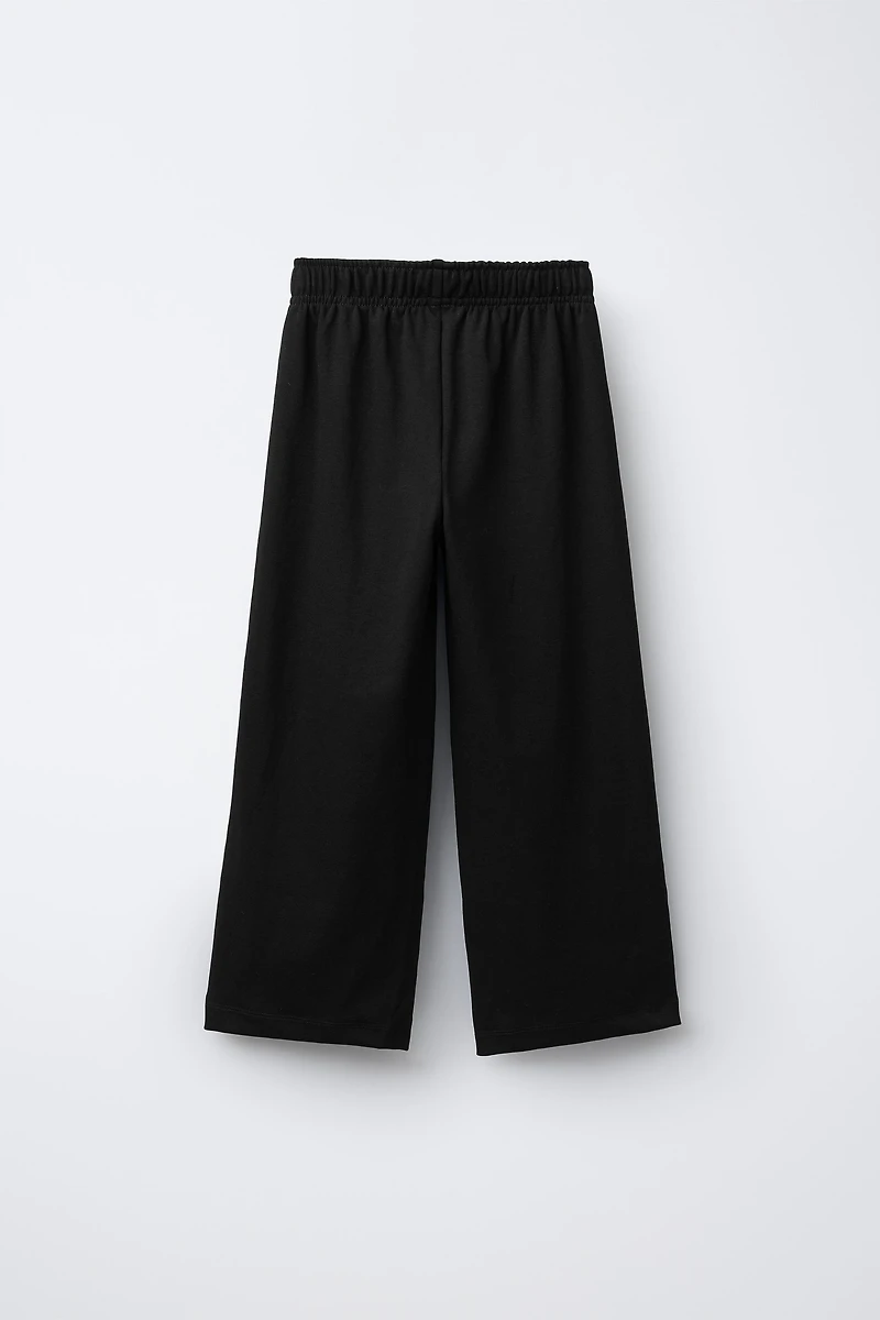 SOLID WIDE LEG PLUSH SWEATSHIRT AND PANTS SET