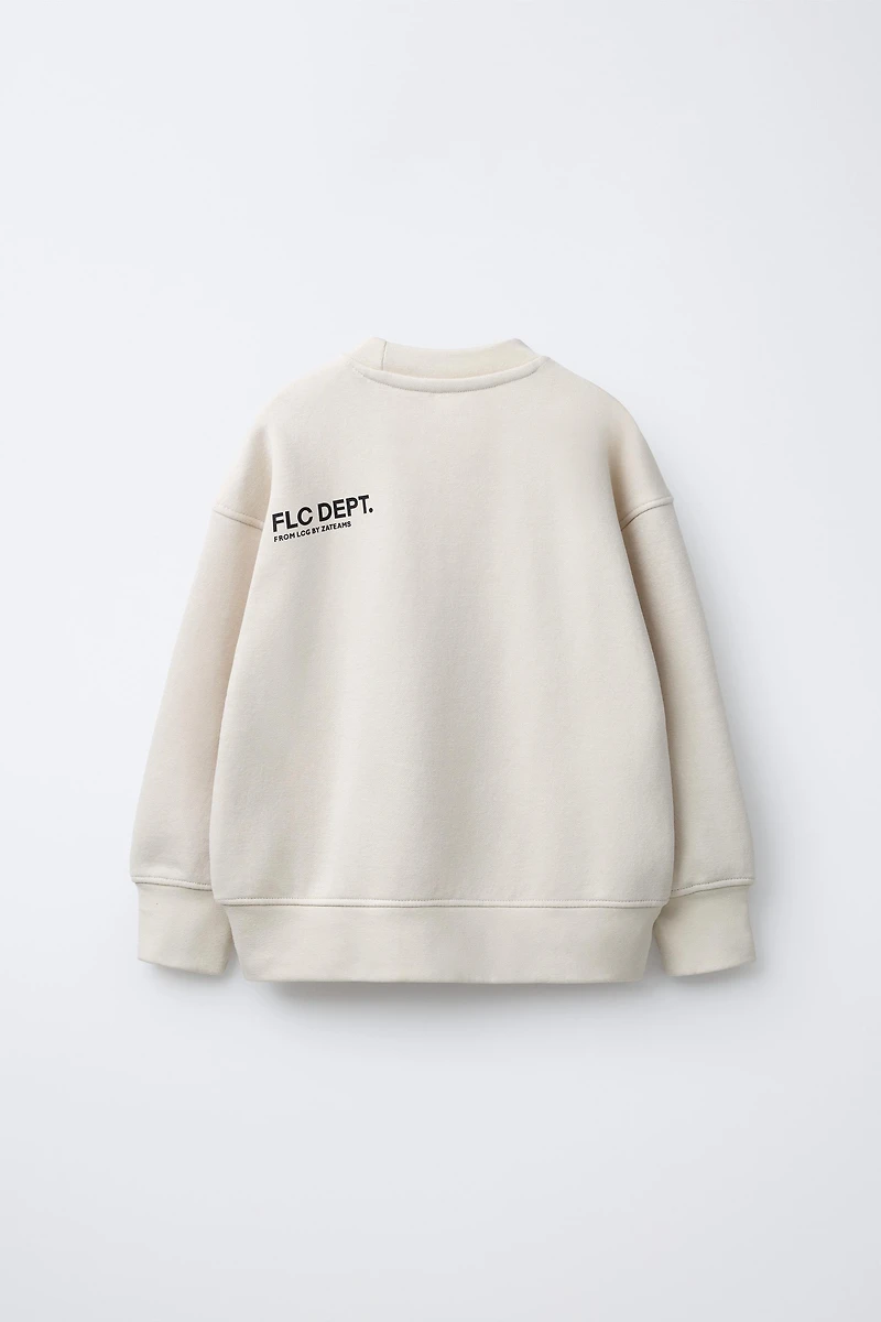 BASIC TEXT AND LABEL SWEATSHIRT
