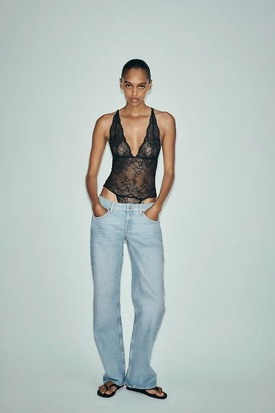 LACE BODYSUIT