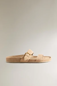 LEATHER BUCKLE SANDALS