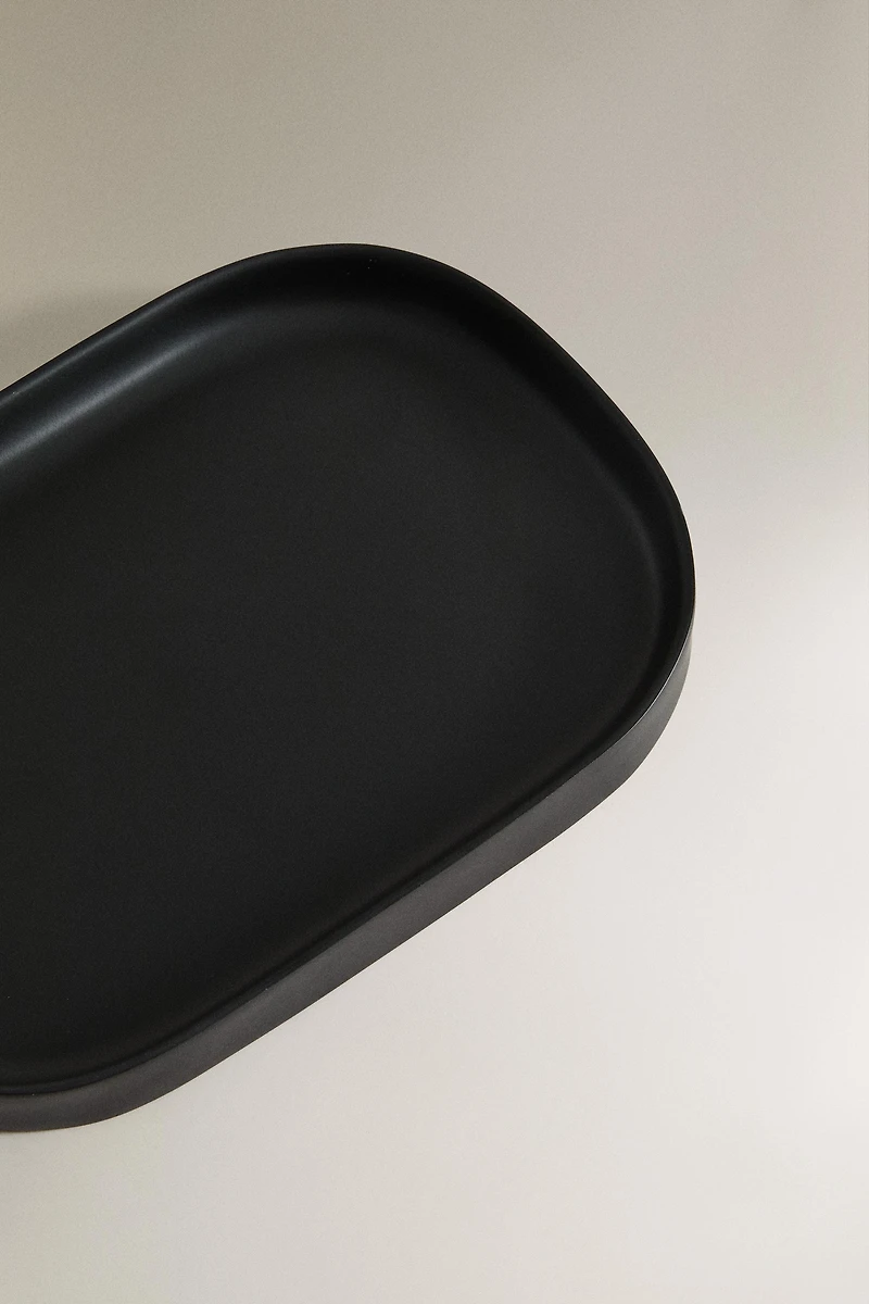 BLACK RESIN TRAY