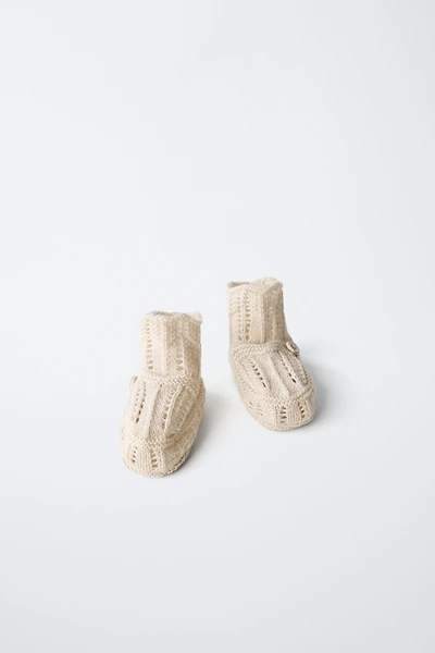 DETAIL BOOTIES