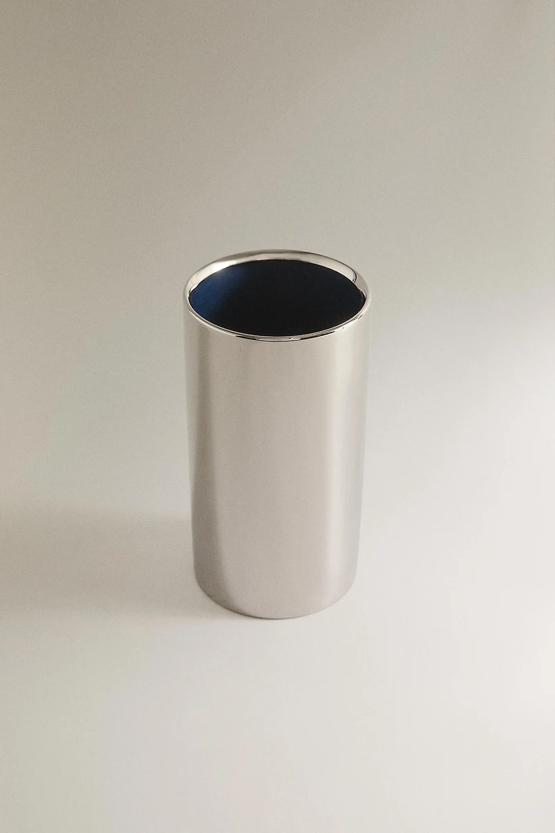 CYLINDRICAL METAL PENCIL HOLDER