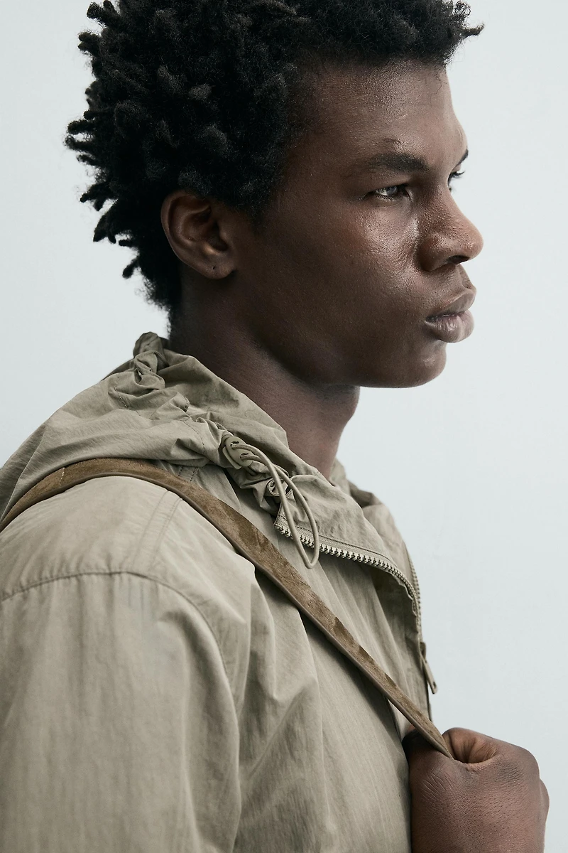 LIGHTWEIGHT TECHNICAL JACKET
