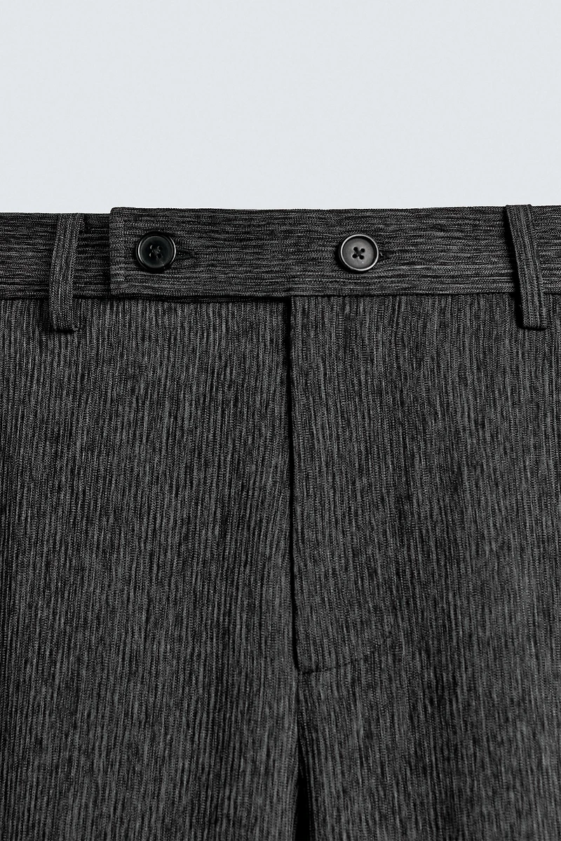 TEXTURED TAPERED FIT PANTS