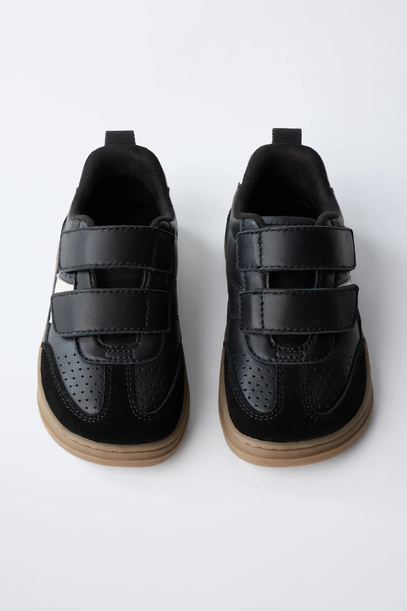 LEATHER STRAP BAREFOOT SNEAKERS