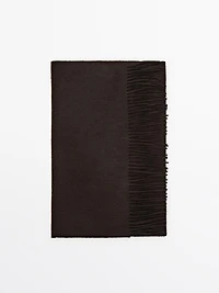 100% cashmere fringed scarf