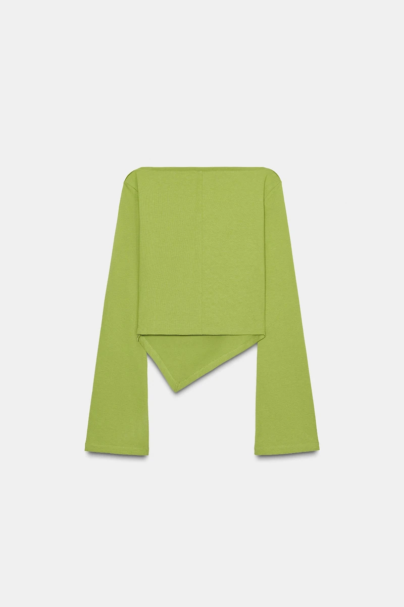 ASYMMETRIC BOAT NECK T-SHIRT