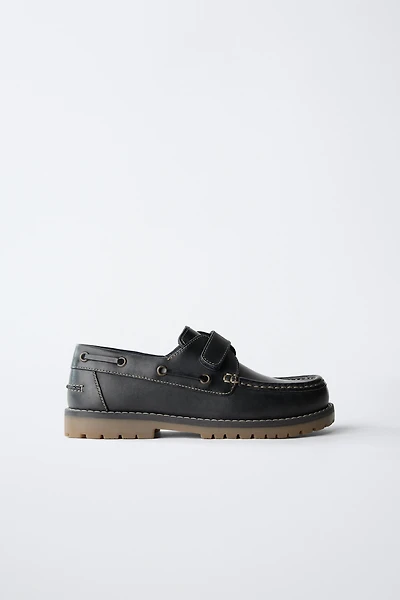 CHAUSSURES BATEAU EN CUIR