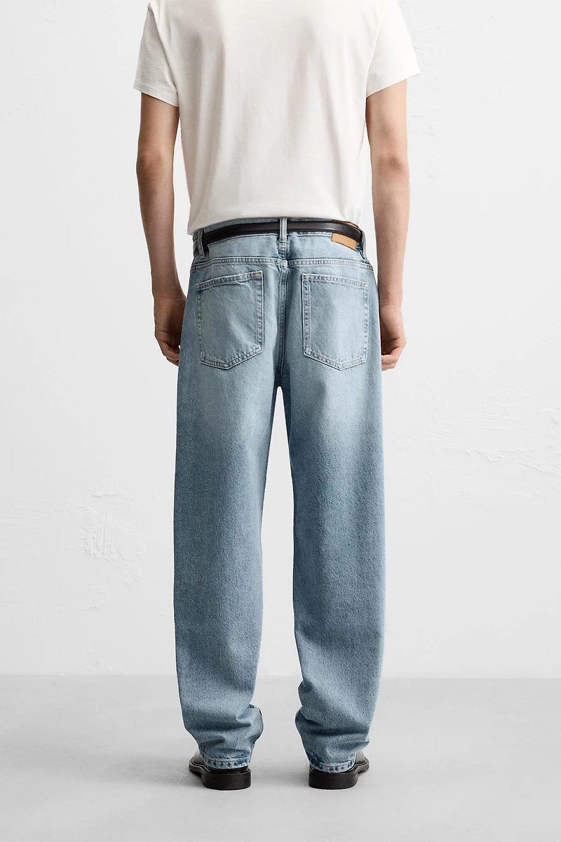 JEAN STRAIGHT FIT