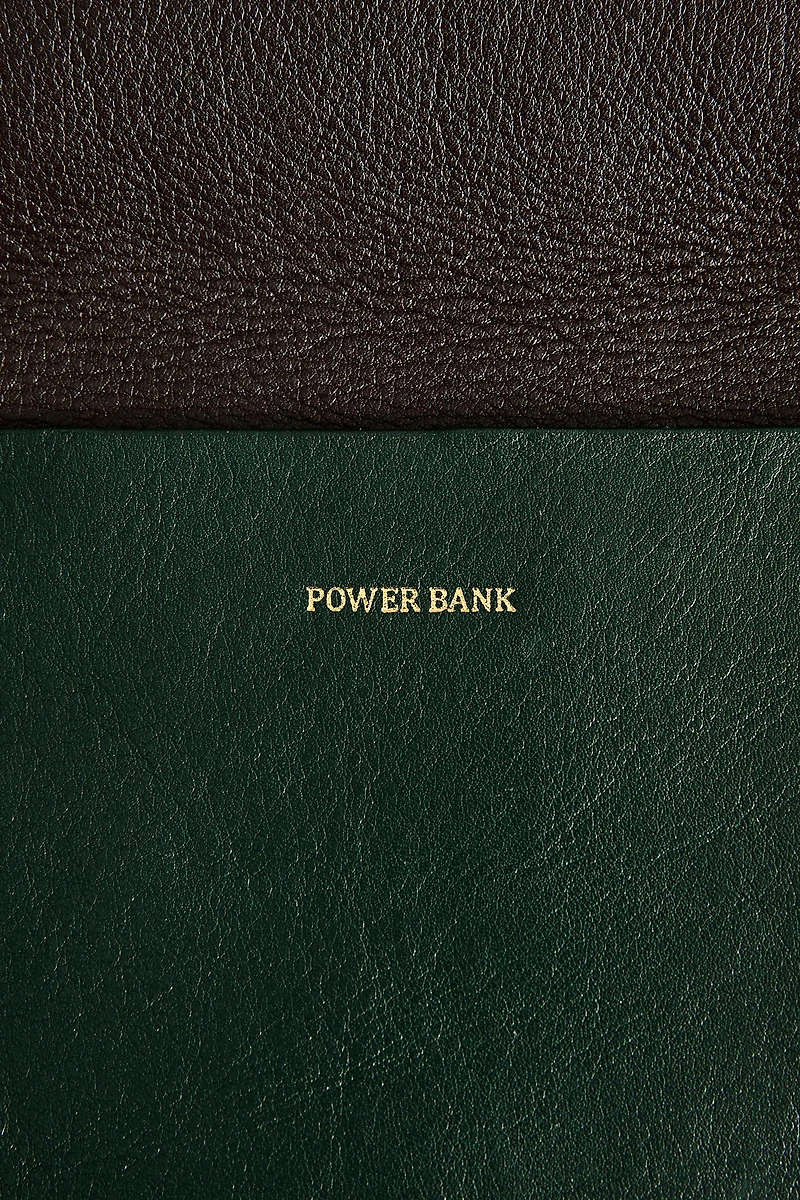 LEATHER CABLE ORGANIZER WALLET