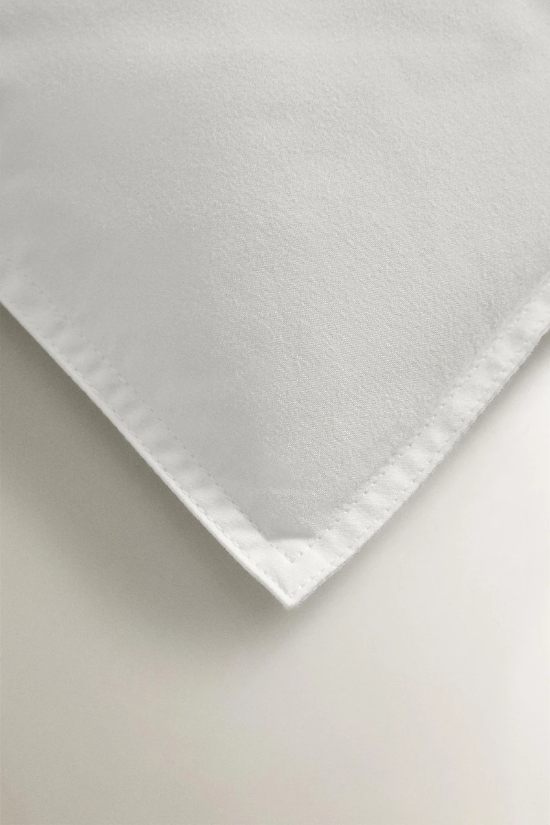 KIDS' SOFT-EFFECT CUSHION FILLING