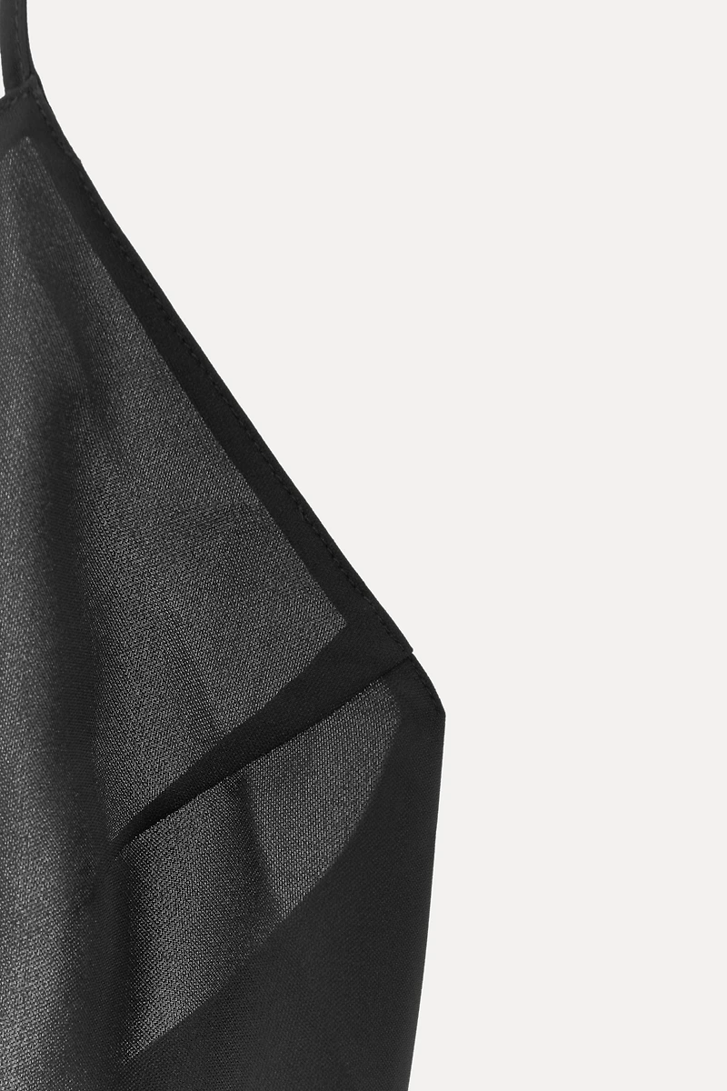 ROBE LONGUE DOUBLURE À BRETELLES MULTIPOSITIONS