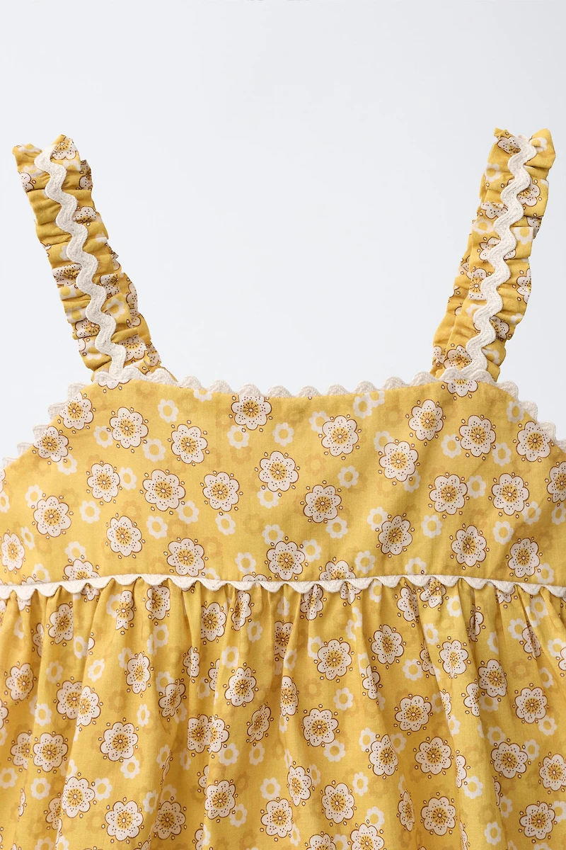FLORAL RUFFLE TOP