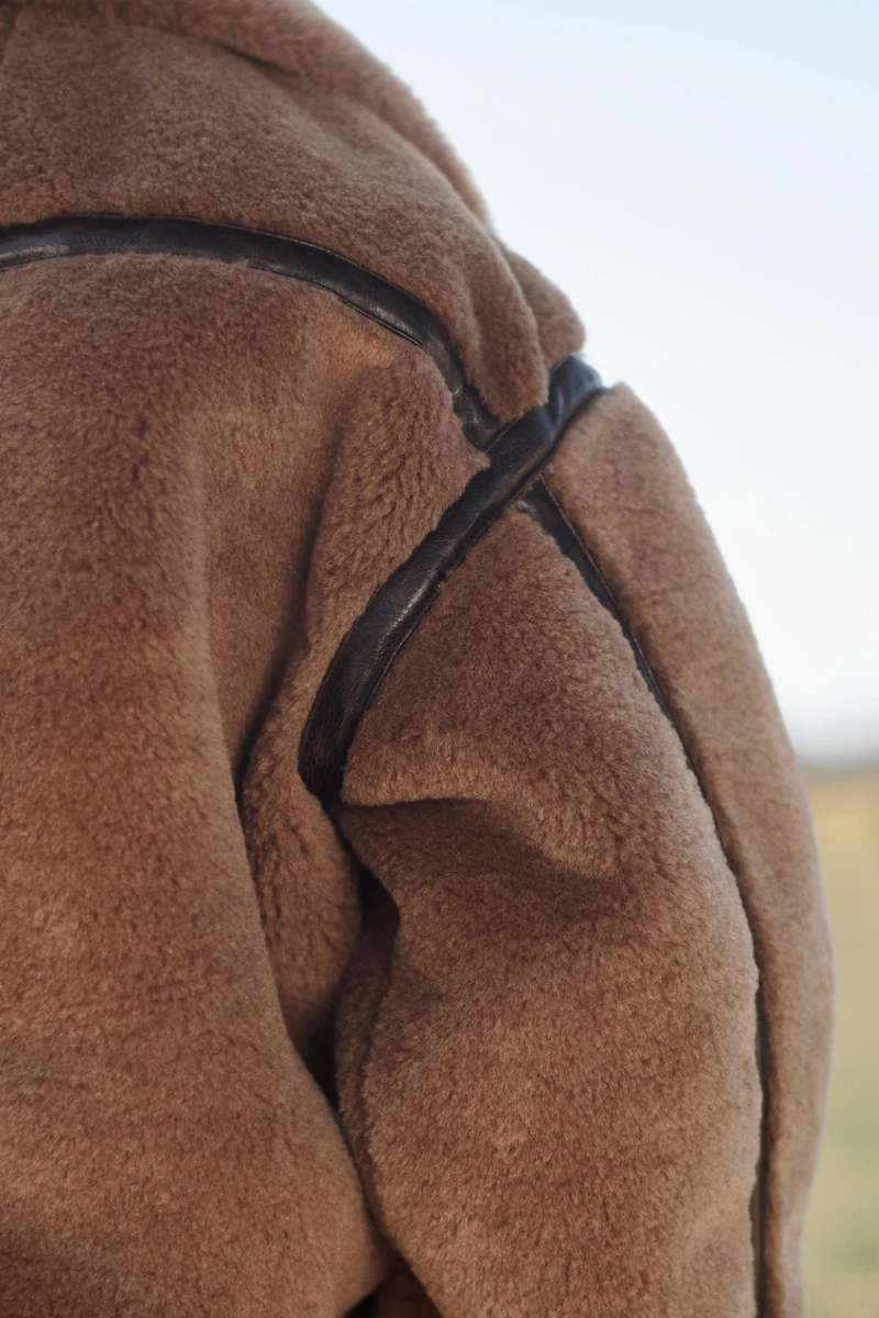 CONTRAST FAUX FUR LEATHER JACKET LIMITED EDITION