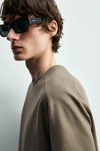 RELAXED FIT SEAMED T-SHIRT