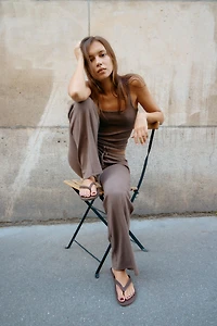 TOP À BRETELLES EN COTON ET MODAL