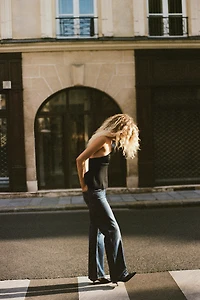 STRAPLESS PEPLUM TOP