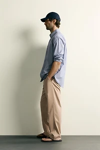 PANTALON CHINO DÉCONTRACTÉ À PLIS