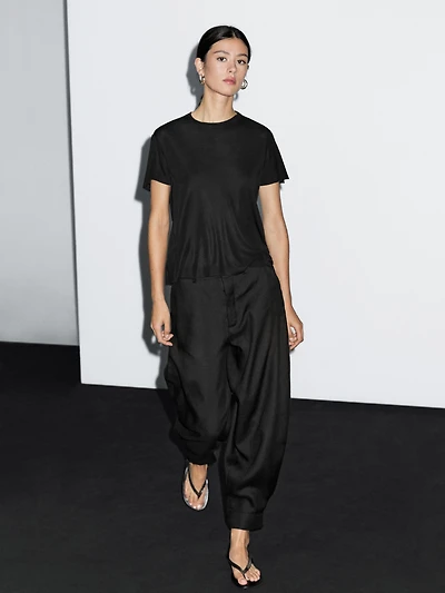 Flowing short sleeve T-shirt