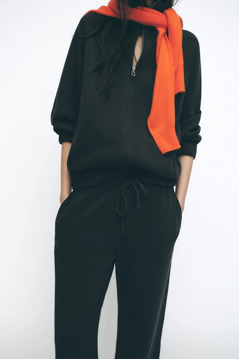 SOFT STRAIGHT LEG PANTS