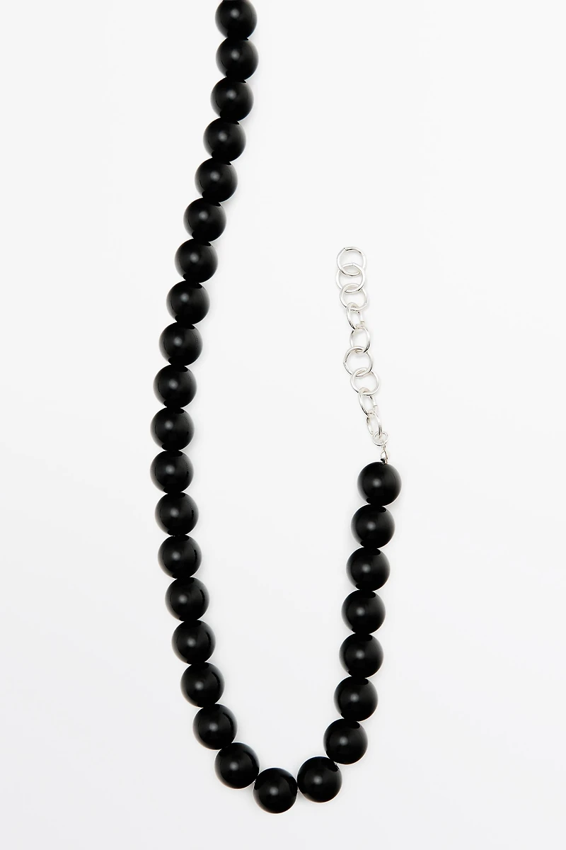 Glass bead necklace