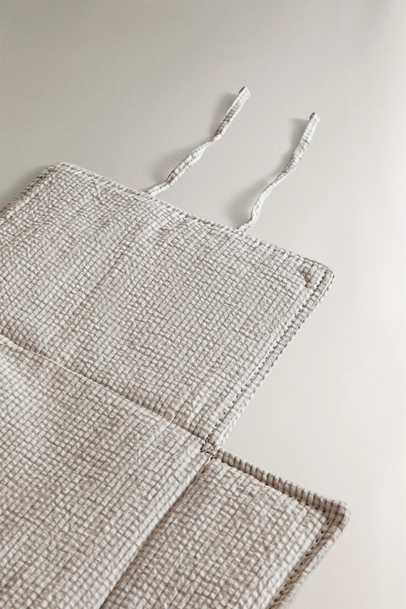 GINGHAM BABY CHANGING MAT