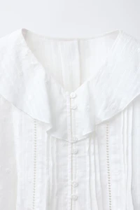 EMBROIDERED FLORAL ROMANTIC SHIRT