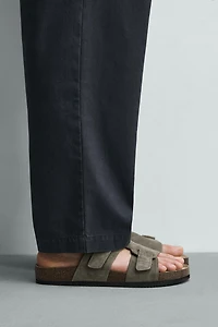 SANDALES EN CUIR À BRIDES