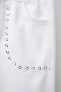 STUDDED FLOWY WIDE LEG JEANS