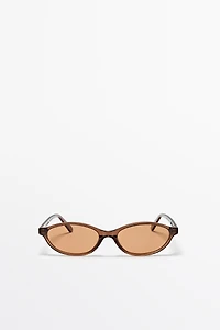 Oval sunglasses