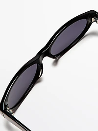 Narrow sunglasses