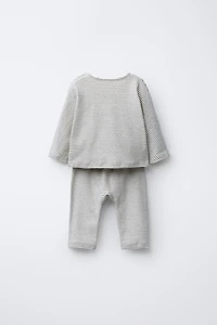 STRIPED T-SHIRT AND PANTS SET