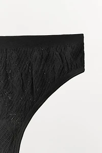 SEAMLESS LACE PANTIES