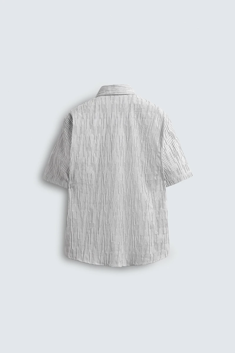 IRREGULAR STRIPED JACQUARD SHIRT
