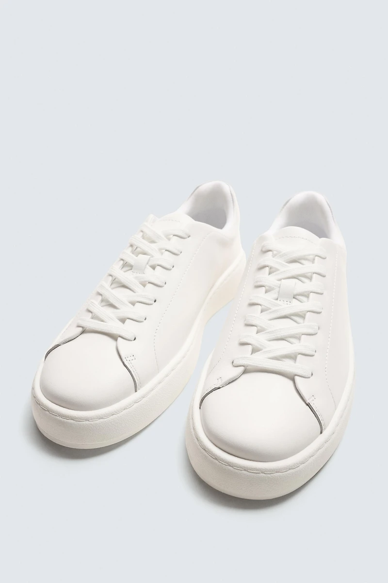 TENNIS EN CUIR ÉPAISSES