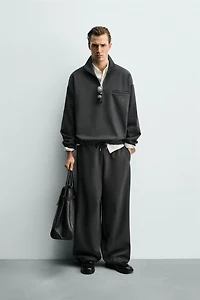 PRINTED SHIELD SWEATSHIRT