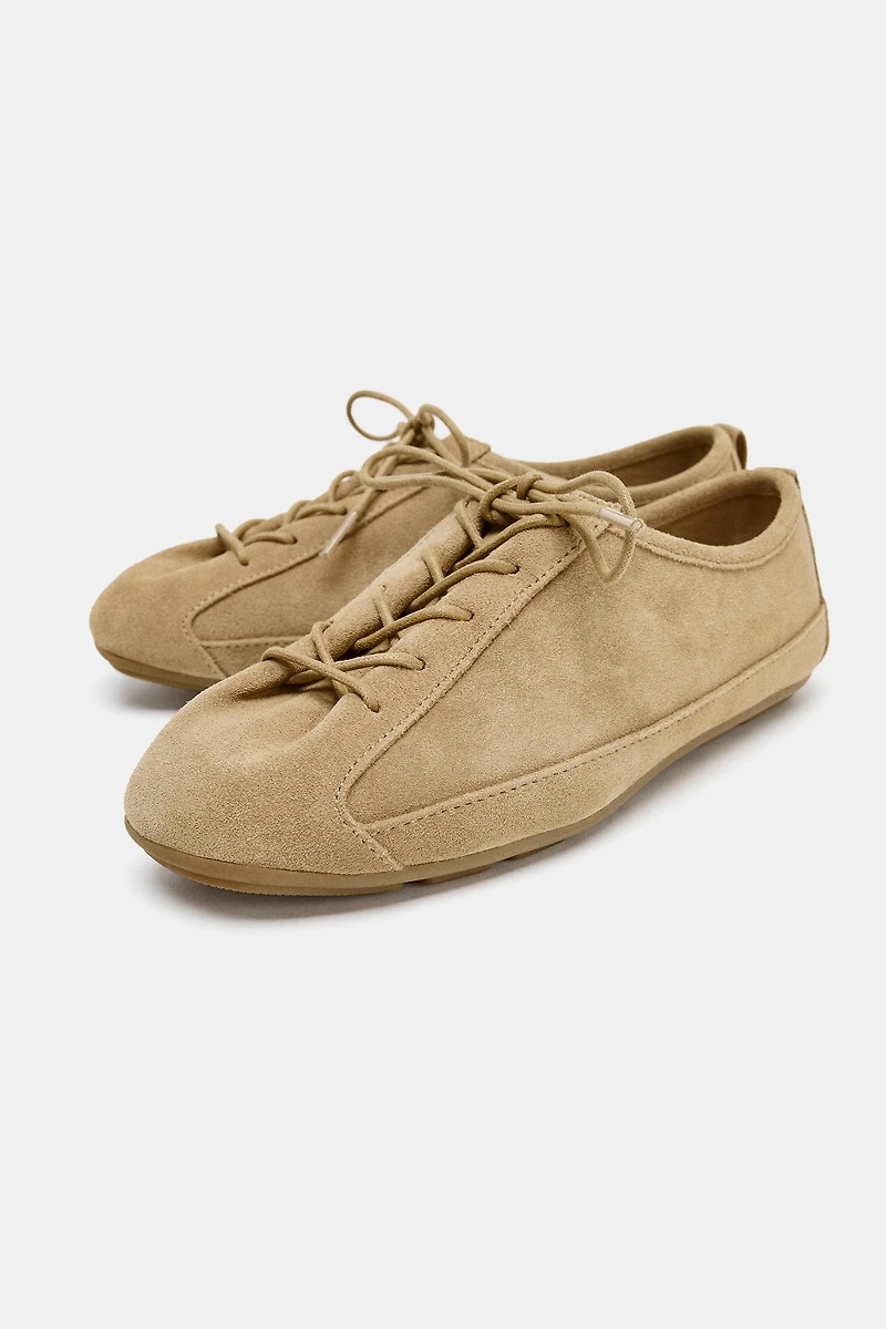 DERBYS EN CUIR