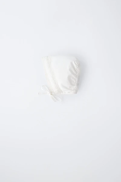 BONNET DENTELLE