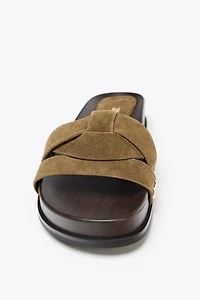 LEATHER PLATFORM SLIDES