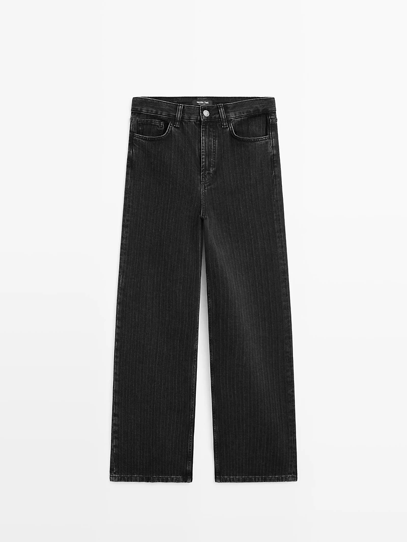 High-waist straight-leg jeans