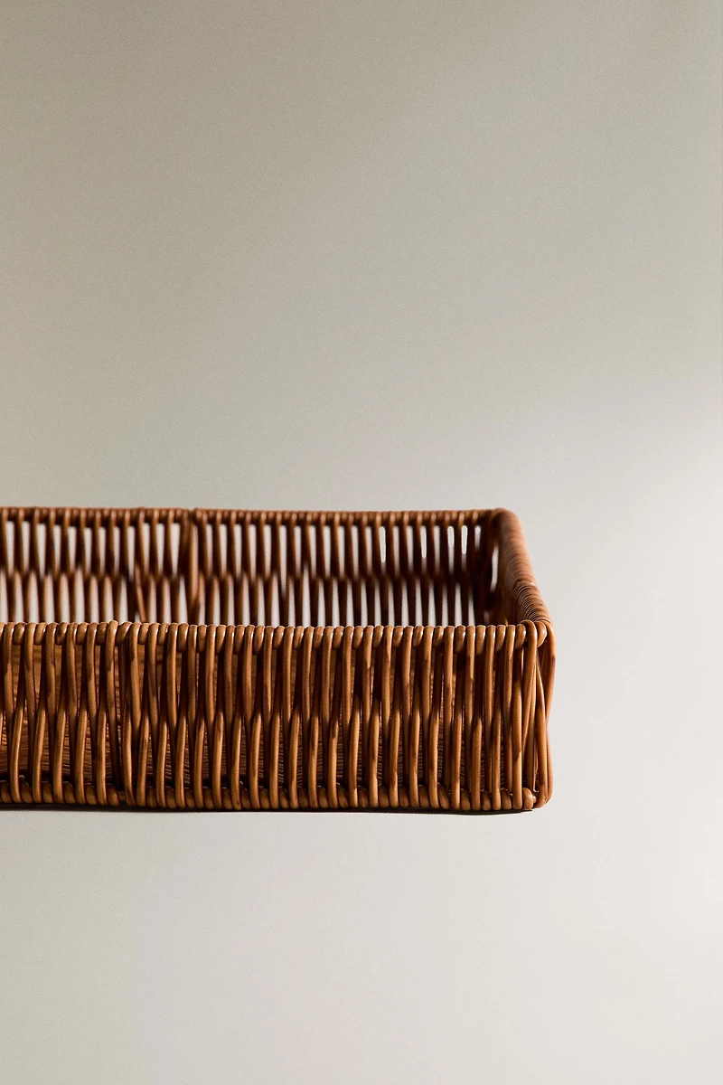 LARGE RECYCLED PLASTIC RECTANGULAR BASKET