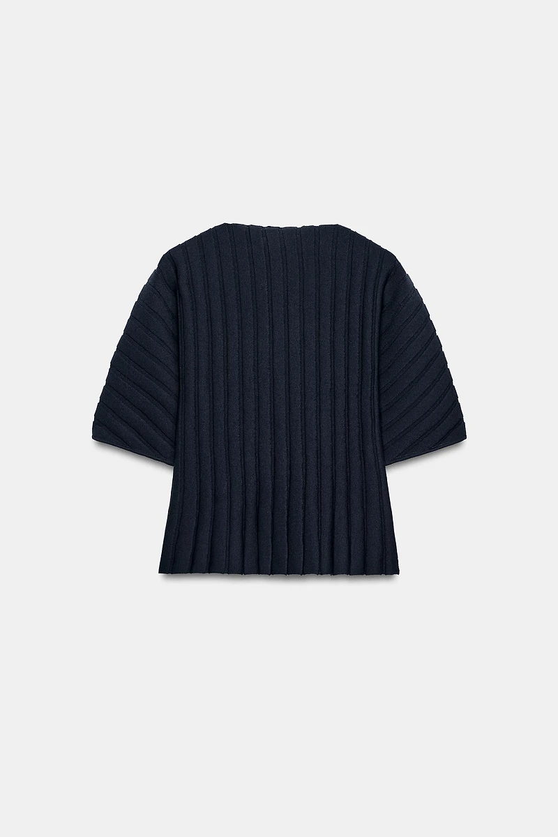 TOP EN MAILLE CÔTELÉE AVEC MANCHES BOUFFANTES