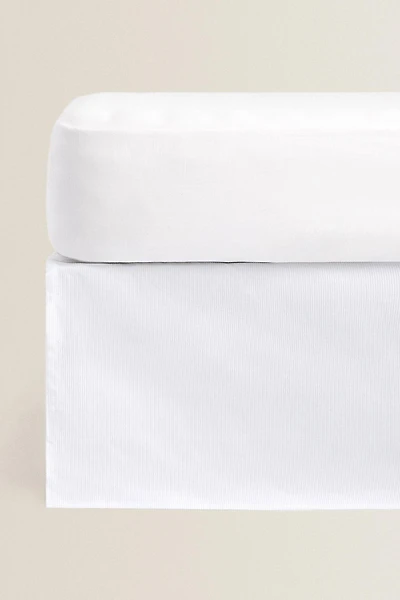 RIBBED BEDSKIRT
