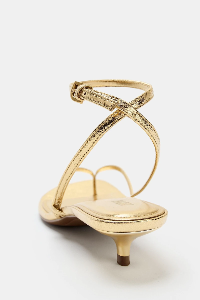 METALLIC KITTEN HEEL SANDALS